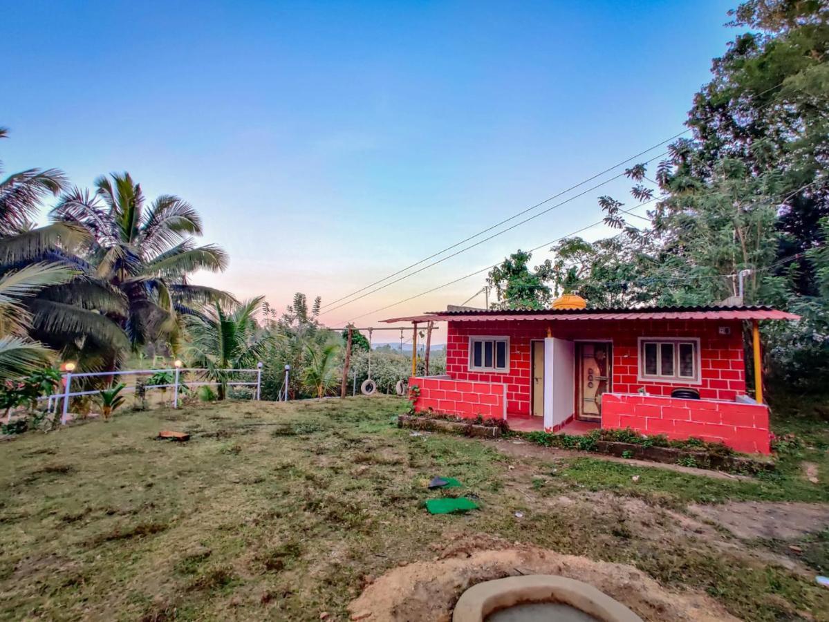 Dandeli Goldfinch Resort Bagian luar foto